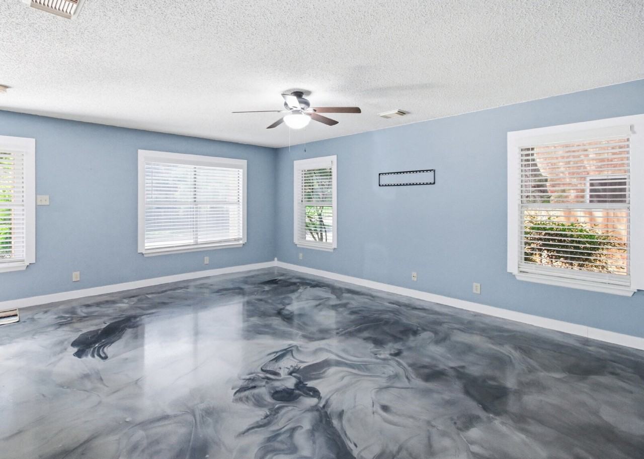 3840 Forsyth Park - Photo 7 of 32