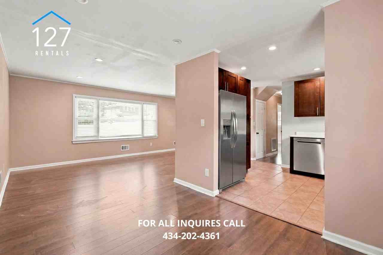 13 Avondale Dr - Photo 3 of 34