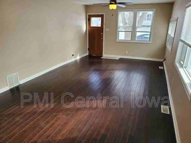 3216 1st St - Photo 2 of 12