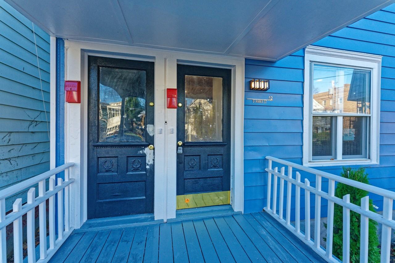12 Stanwix St #B - Photo 5 of 23