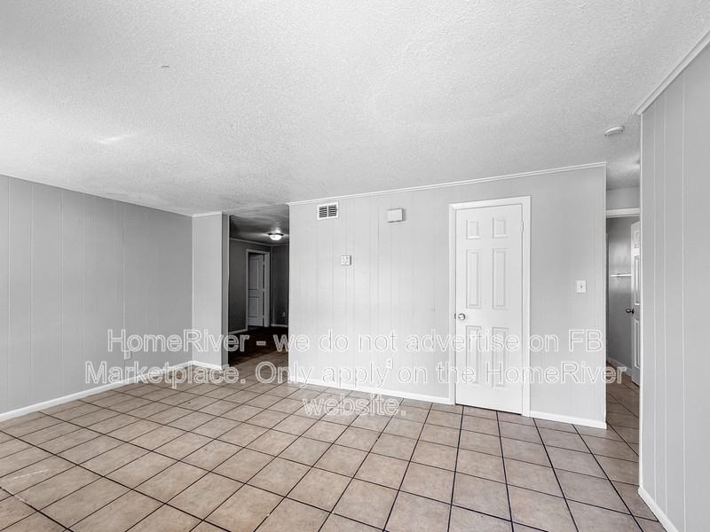 214 Terry Ln - Photo 4 of 21