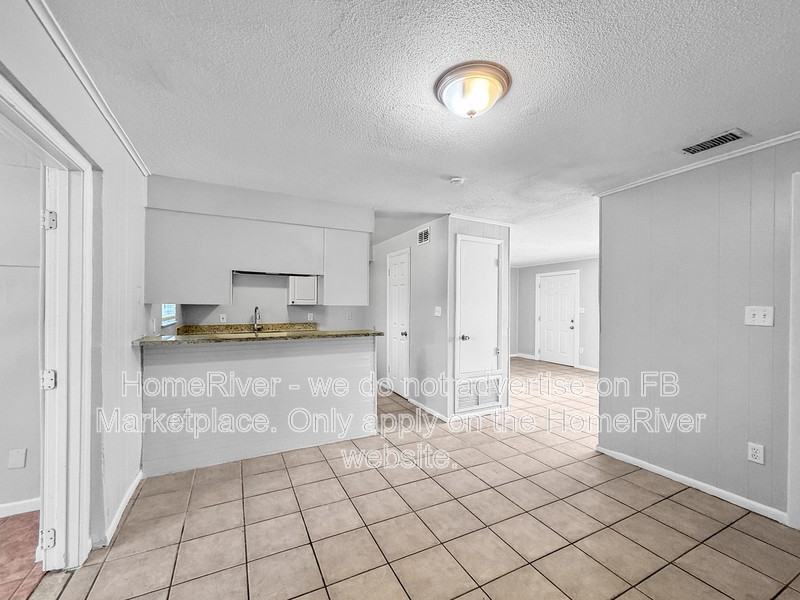 214 Terry Ln - Photo 5 of 21