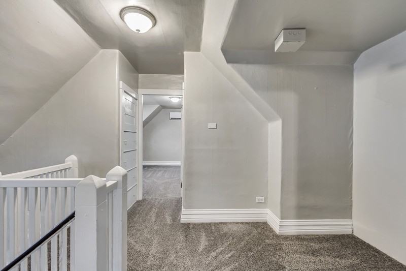 3162 Adams Ave - Photo 6 of 25