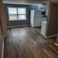 featured image of 1402 Willis Ave #5