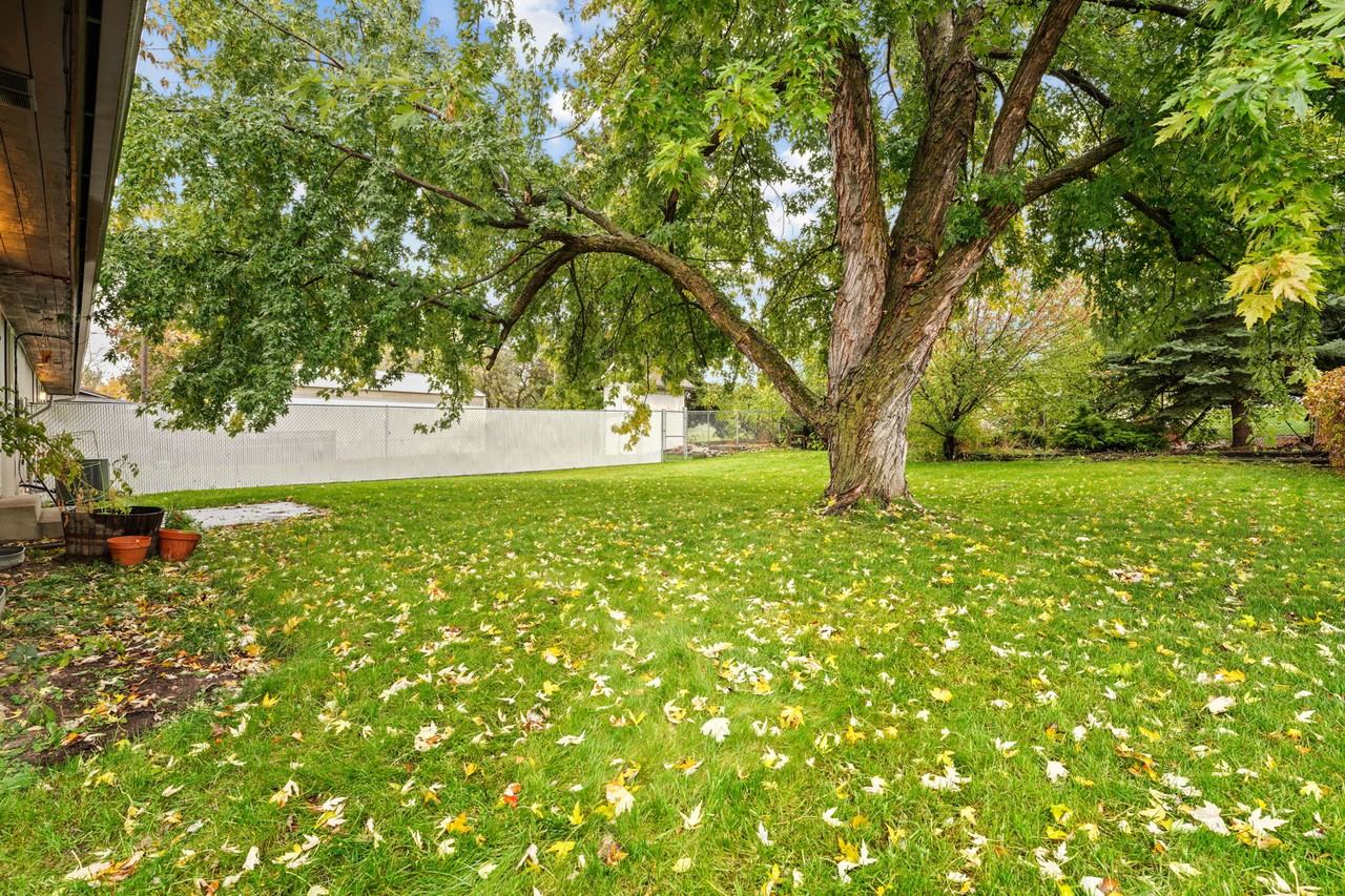 13406 E 10th Ave #2 - Photo 3 of 20