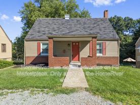 411 Hillview St - Photo 1 of 1