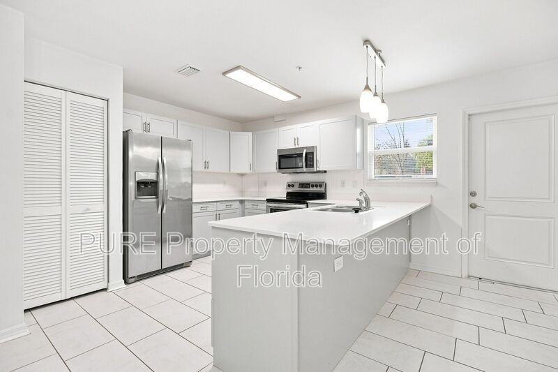339 Ne Sanchez Ave #110 - Photo 7 of 19