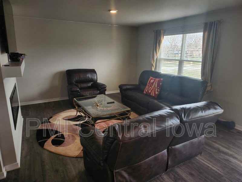 4175 Cheyenne Ct - Photo 5 of 29