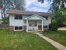 1010 Linden Dr - Photo 1 of 1