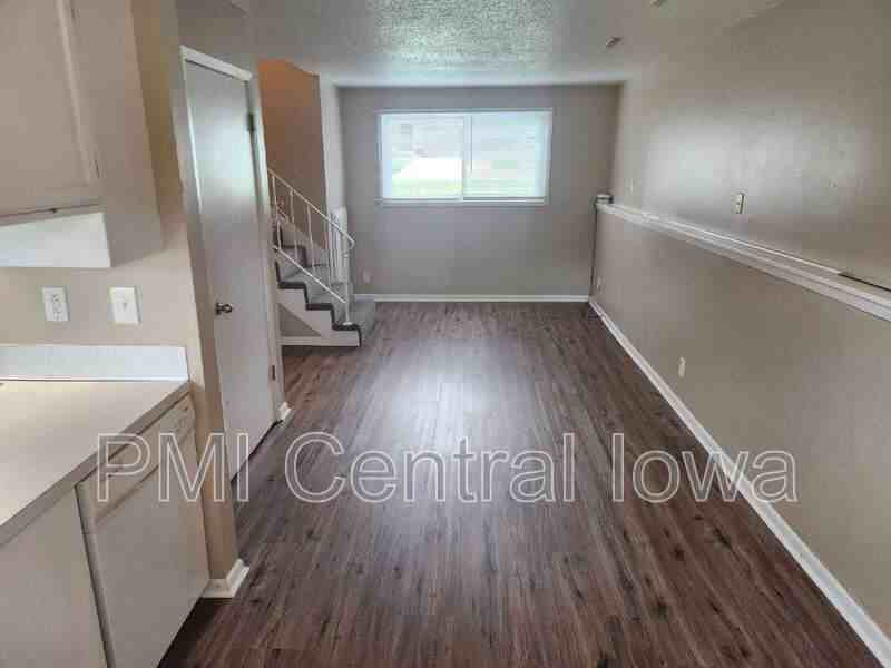 1010 Linden Dr - Photo 5 of 15