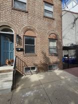 733 Carpenter St #MAIN - Photo 1 of 1