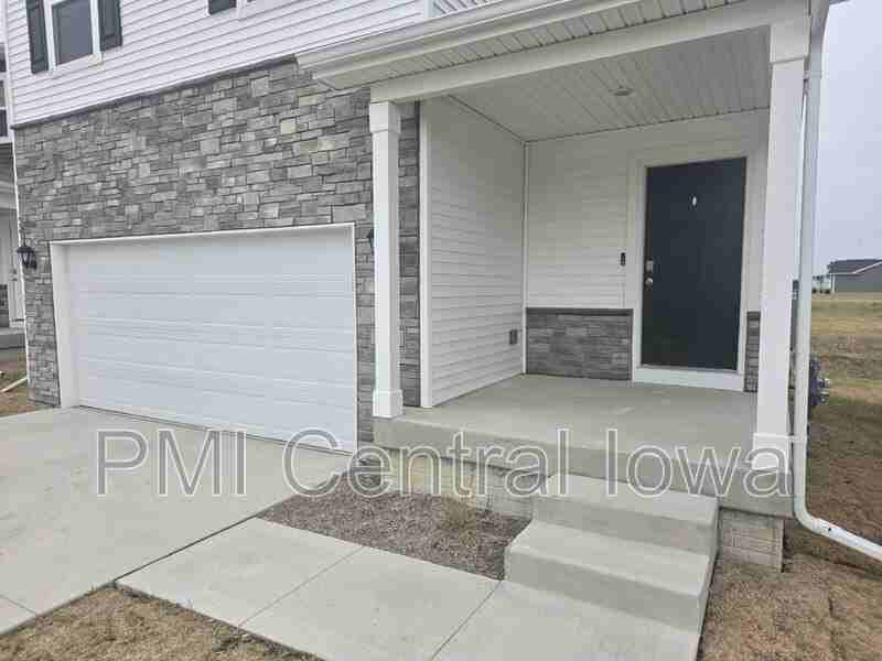 655 Nw Williamsburg Ln - Photo 2 of 38