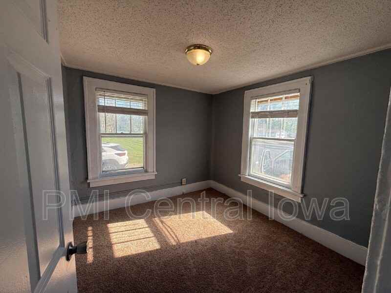 1321 Army Post Rd - Photo 5 of 13