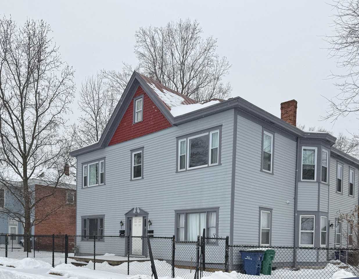 251 E High St #3