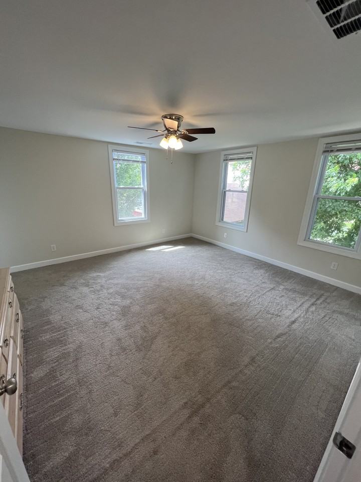 251 E High St #3 - Photo 7 of 11