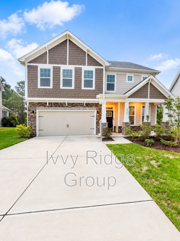 4867 Tacoma Dr