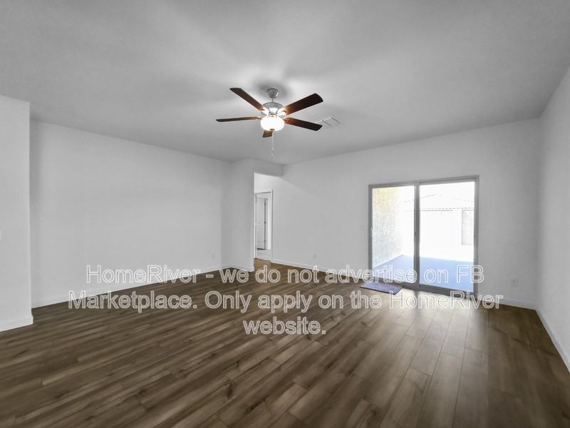 1116 W West Virginia Ave - Photo 3 of 22
