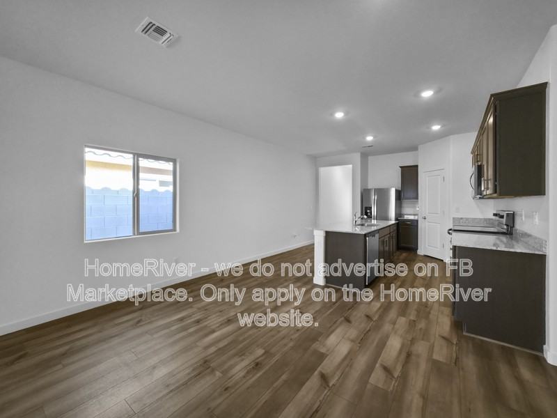 1116 W West Virginia Ave - Photo 2 of 22