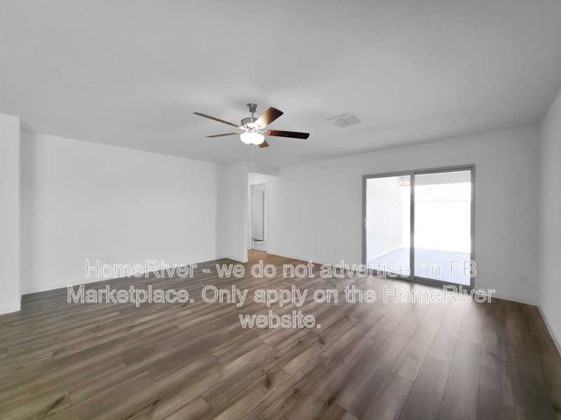 1050 W West Virginia Ave - Photo 7 of 27