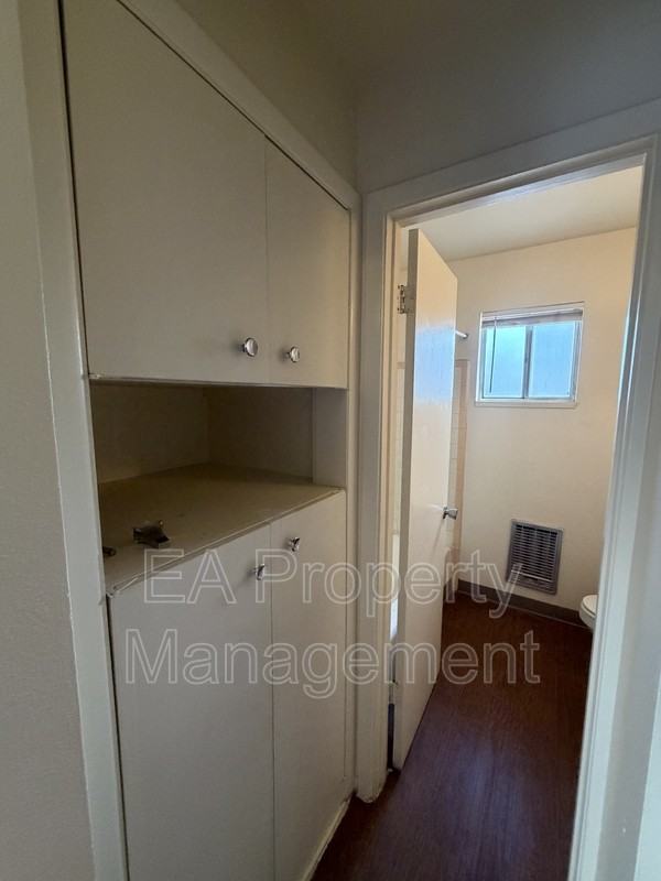 2121 Gold Ave Se #16 - Photo 7 of 15