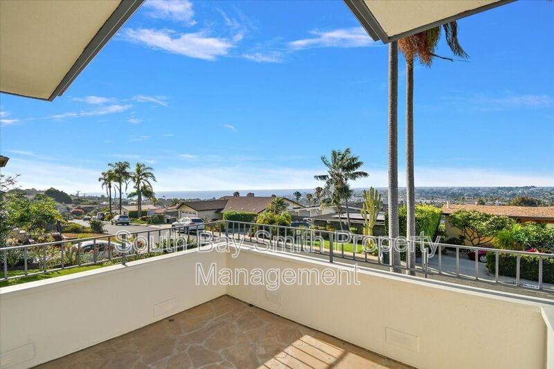 312 Avenida Atezada - Photo 3 of 44