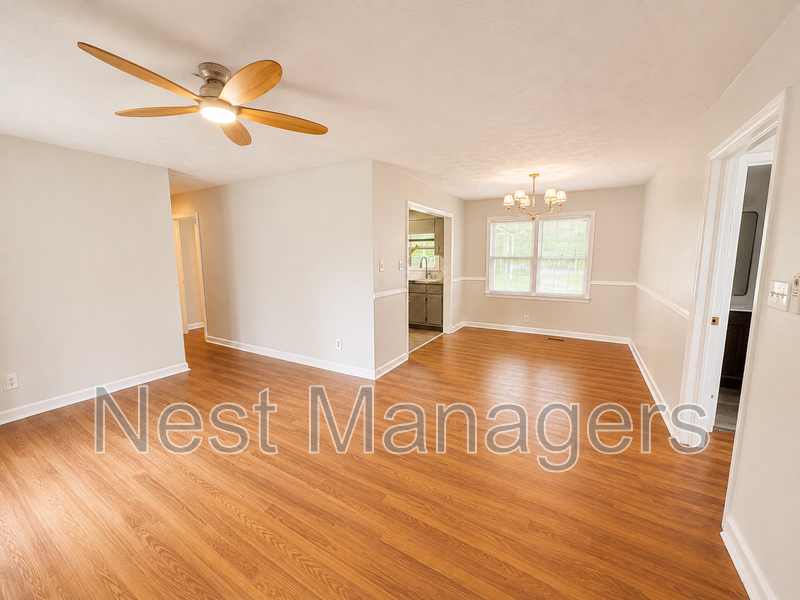 1506 Swainey Ave - Photo 4 of 22
