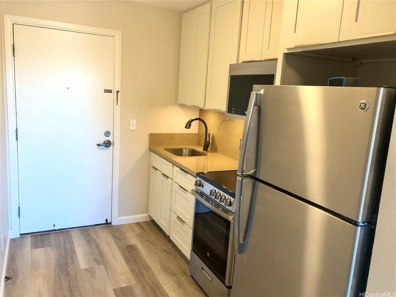 717 Kihapai Pl #22 - Photo 5 of 11