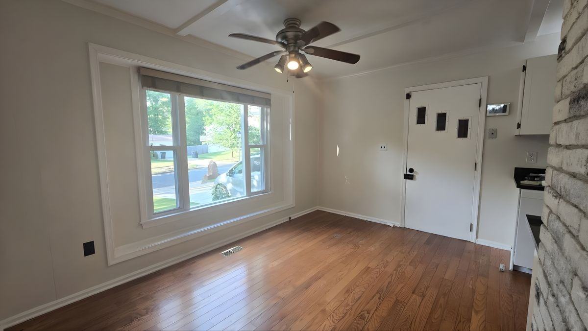 814 Stag Way - Photo 3 of 22