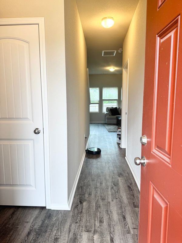 8616 Eastwood Creek Dr - Photo 2 of 20
