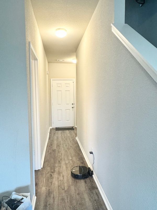8616 Eastwood Creek Dr - Photo 3 of 20