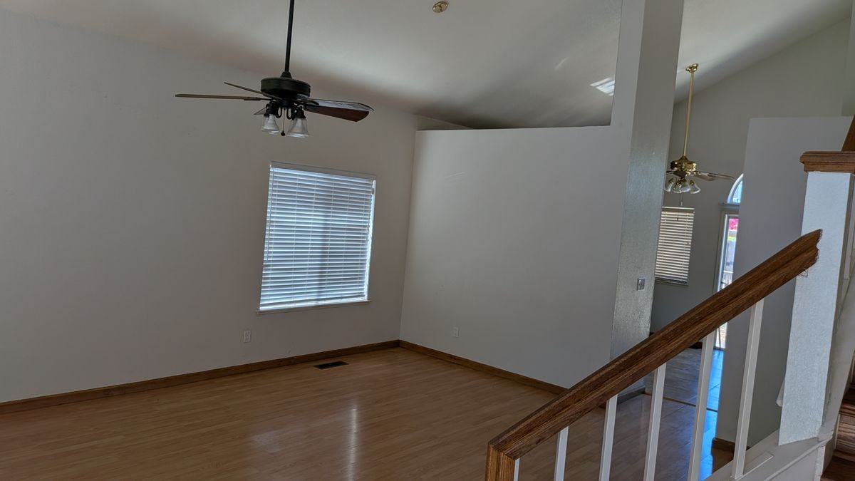 321 Falcon Ct - Photo 2 of 49