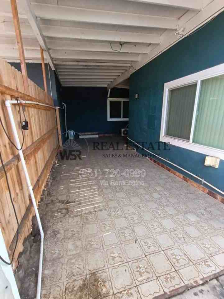 201 W Dale St #B - Photo 3 of 10