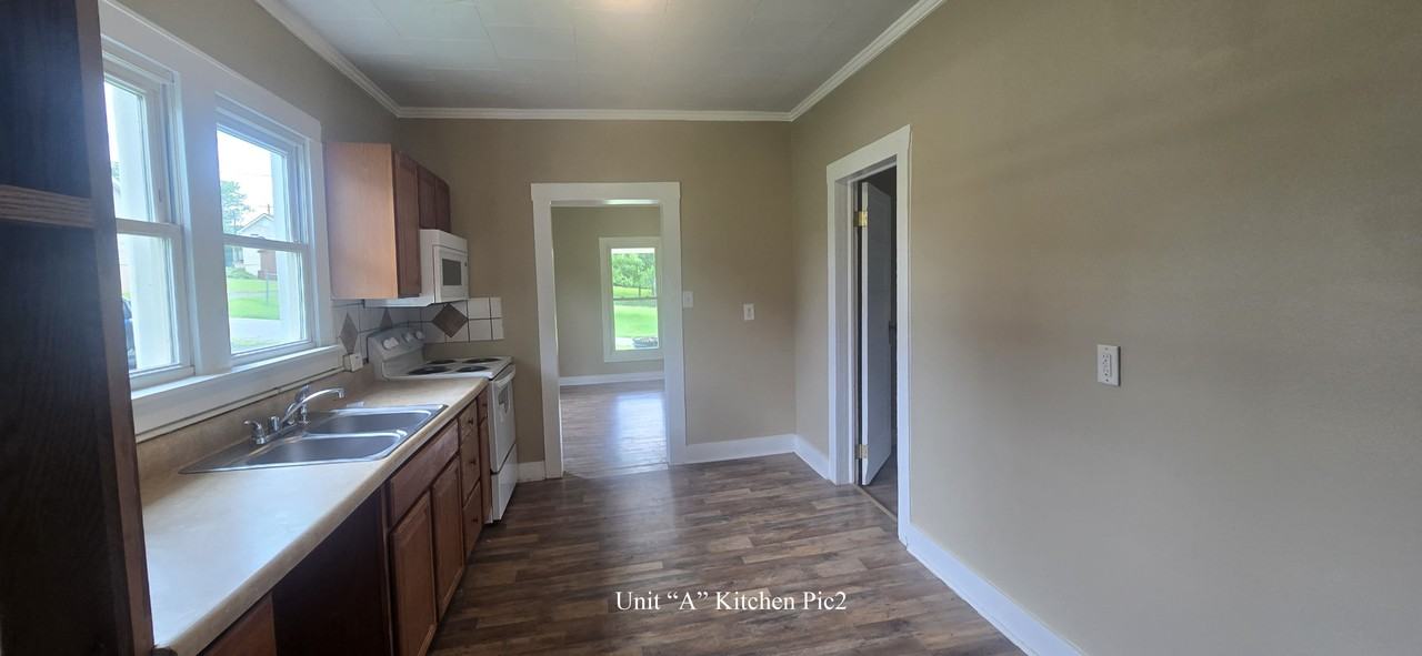 605 Grove St #605A - Photo 2 of 16