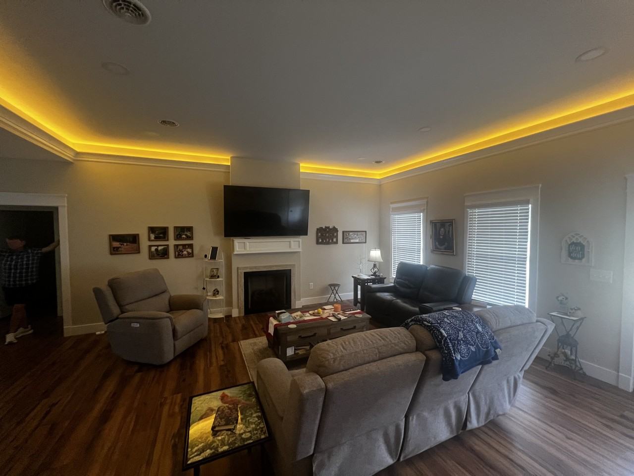 659 Sinasta Dr #659 - Photo 2 of 17