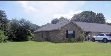 featured image of 13363 Country Meadow Ln #13363