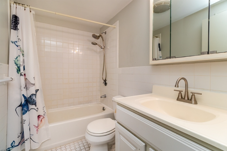 10 Williams St #37 - Photo 3 of 9