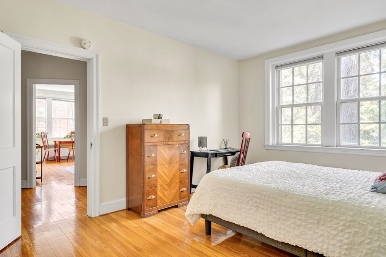 393 Broadway #10 - Photo 6 of 8