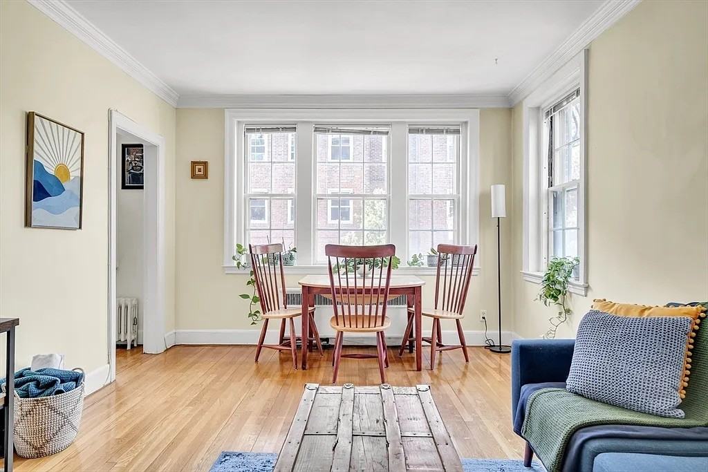 393 Broadway - Photo 2 of 30