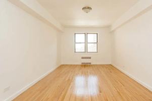 featured image of 3850 Hudson Manor Ter #5DW