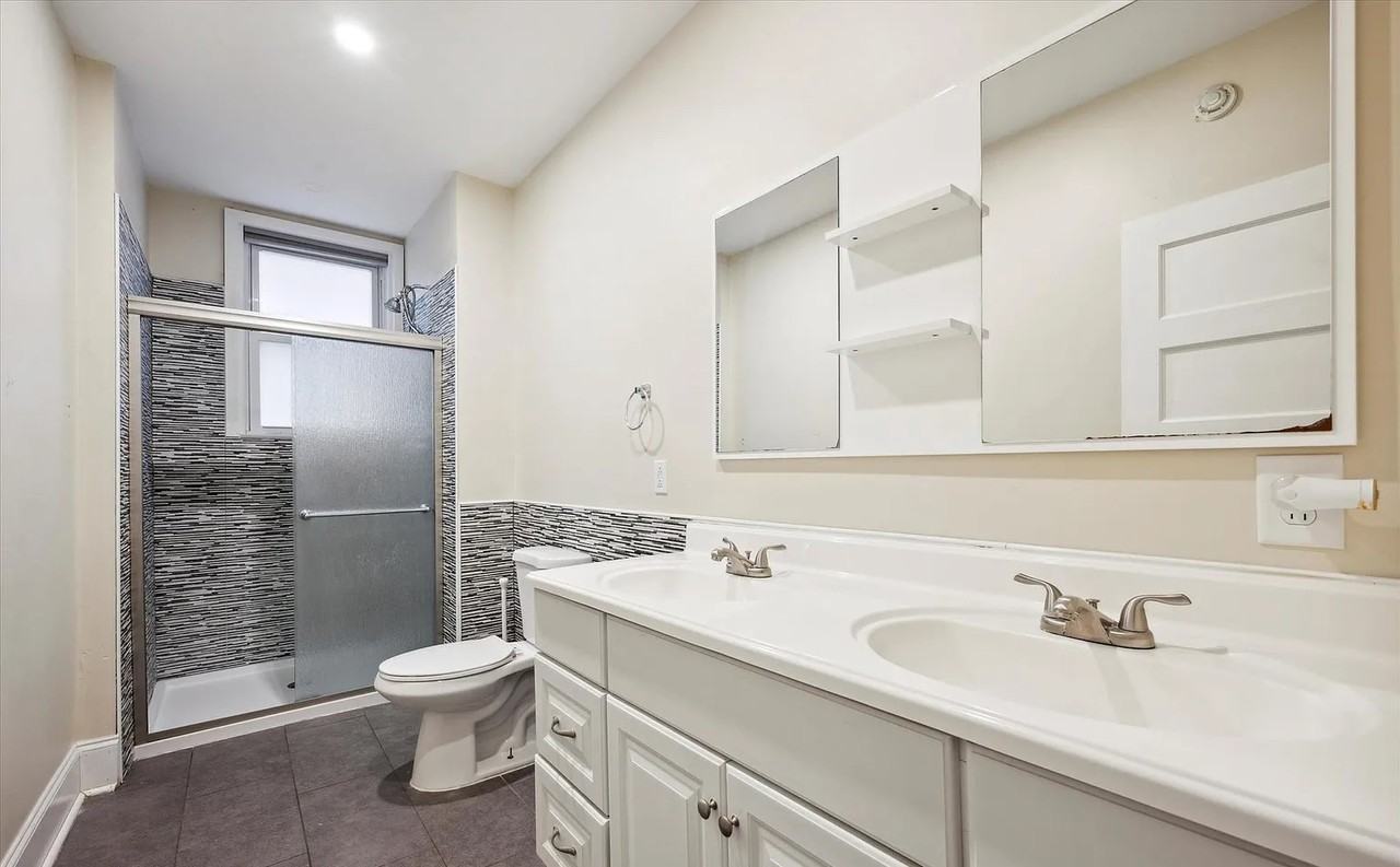4108 Baltimore Ave - Photo 2 of 3