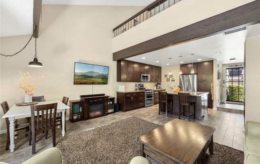 538 Blue Water Ln #161 - Photo 7 of 11