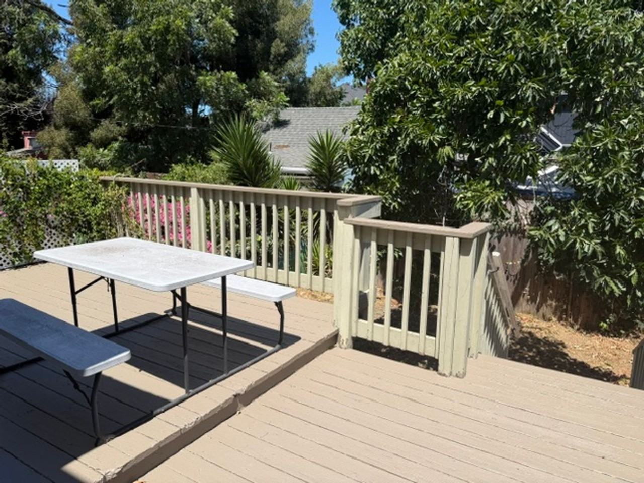 844 Isabella St - Photo 2 of 13