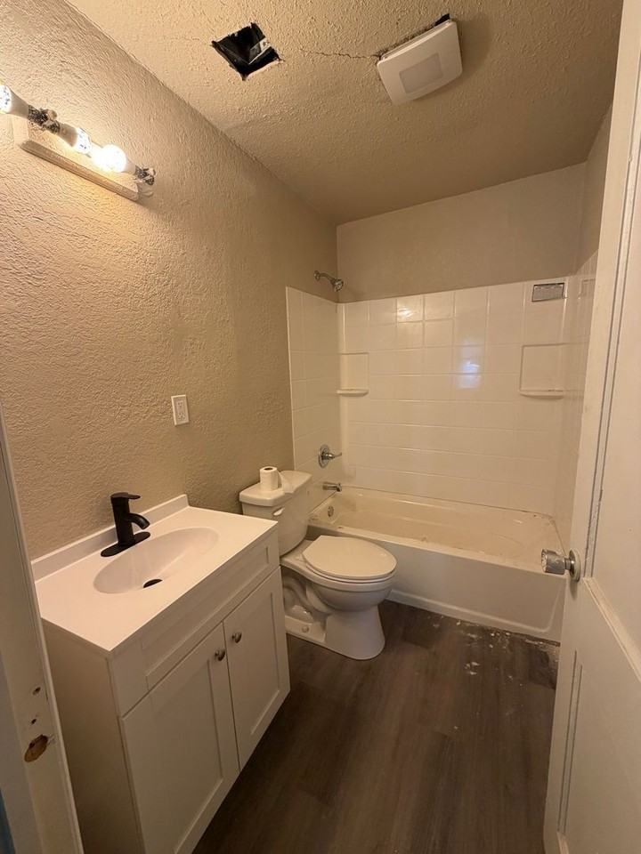 1108 N St Nw - Photo 4 of 6