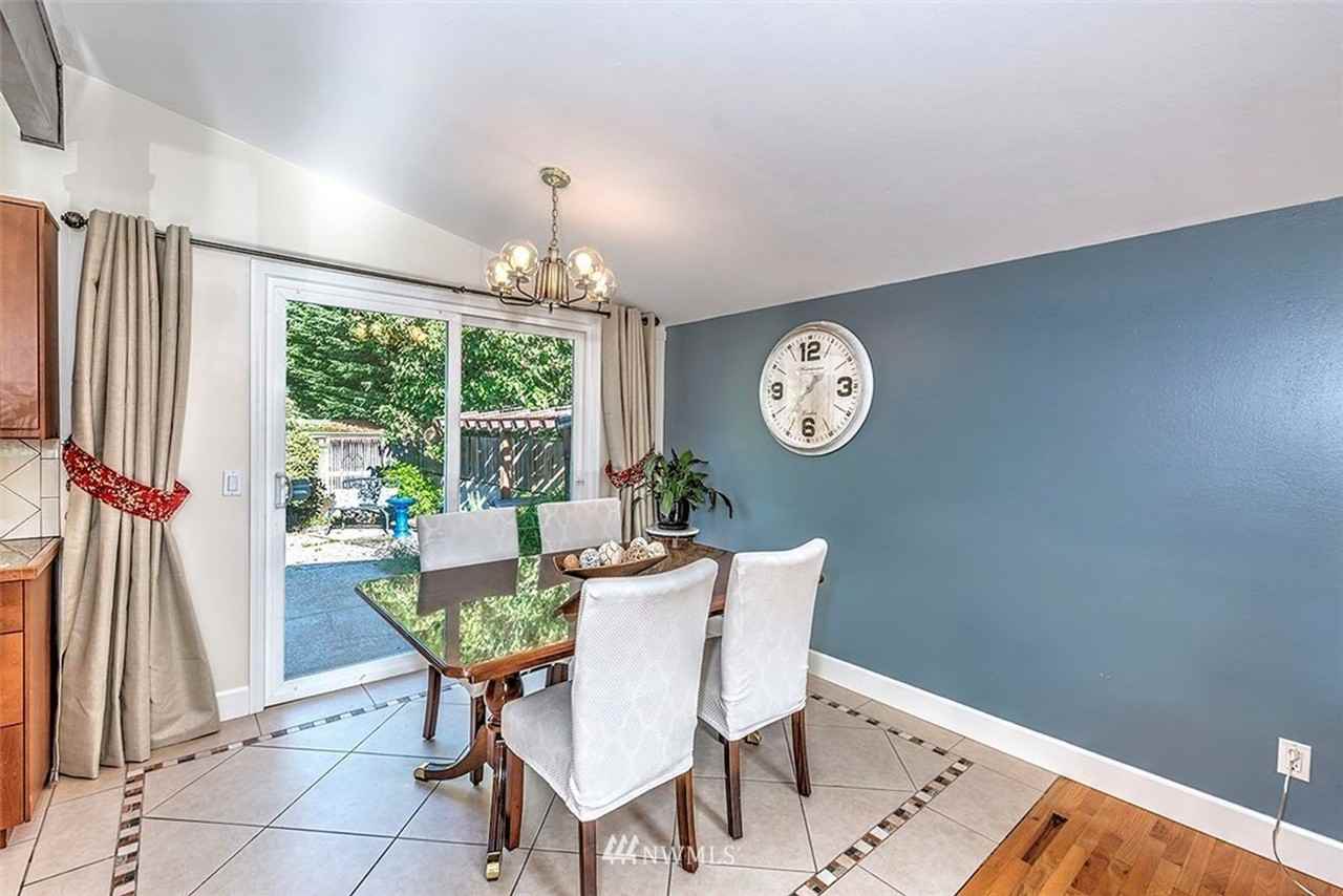 5419 191st St Sw - Photo 4 of 19