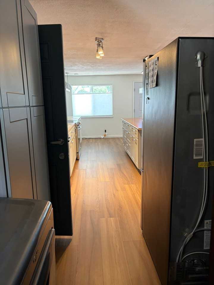 210 Rawhide Way - Photo 6 of 23