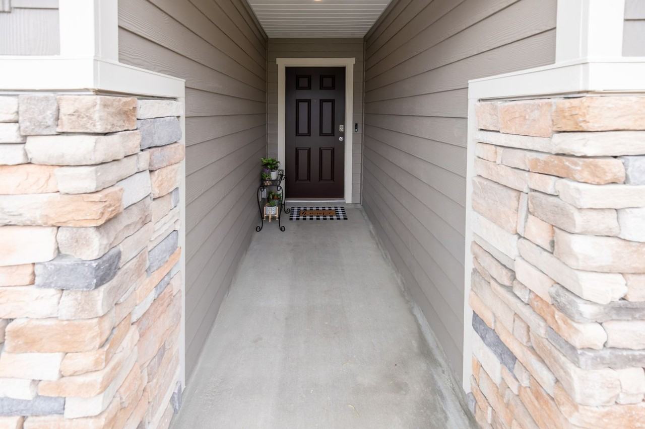 421 Red Dahlia Ln - Photo 7 of 19