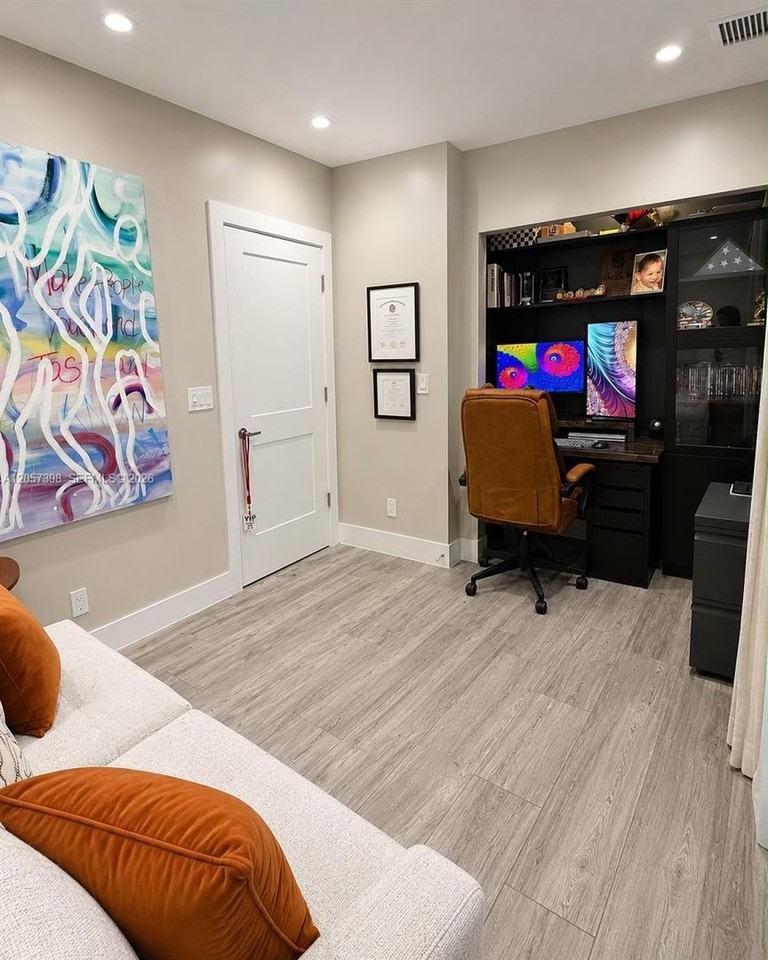 6958 Park St #6958 - Photo 5 of 15