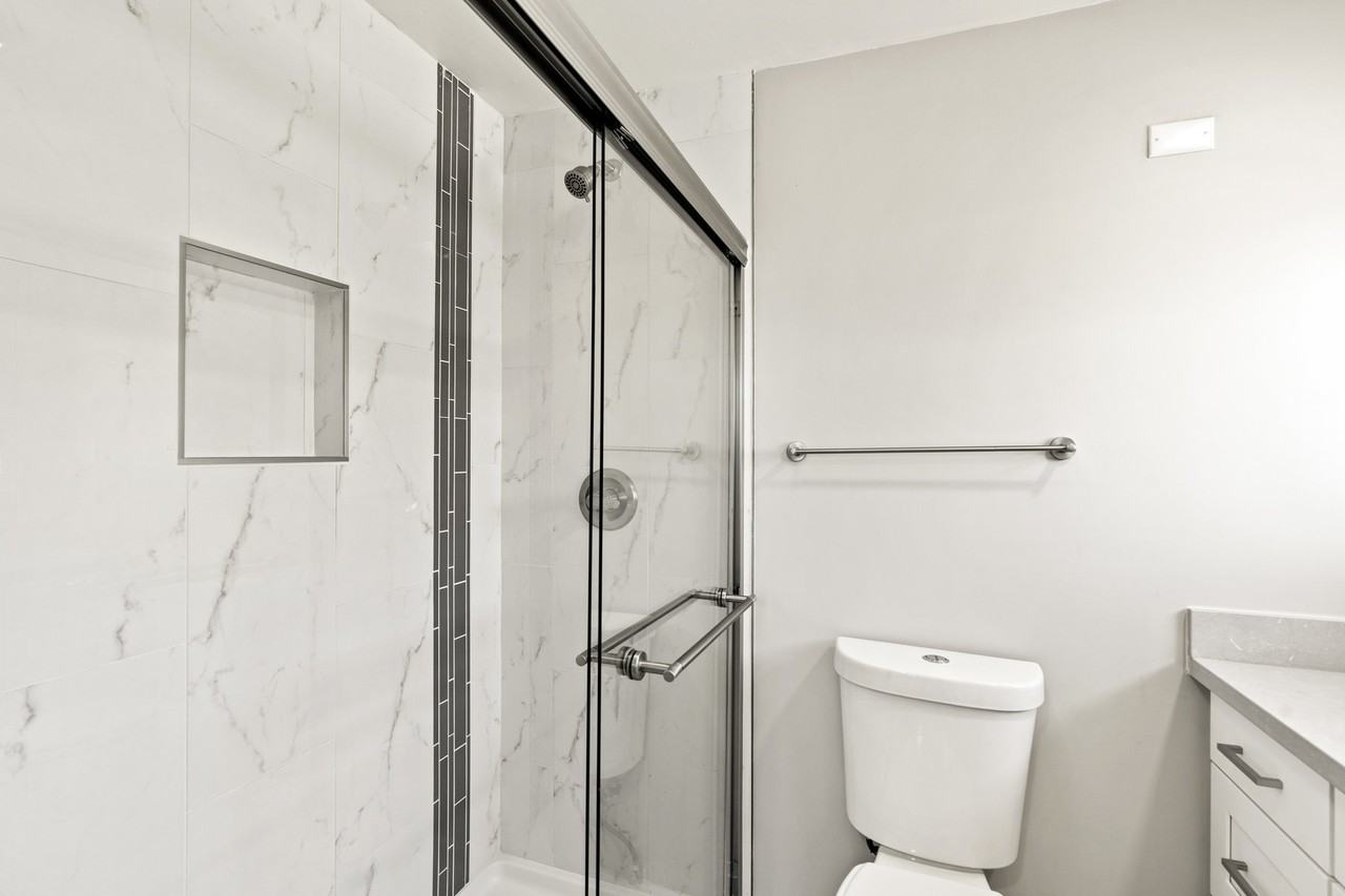 7215 Linden Ave N #105 - Photo 4 of 7
