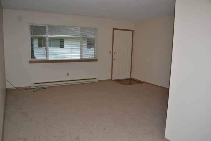 509 N Morton St #2 - Photo 4 of 10