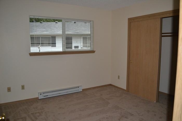 509 N Morton St #2 - Photo 5 of 10